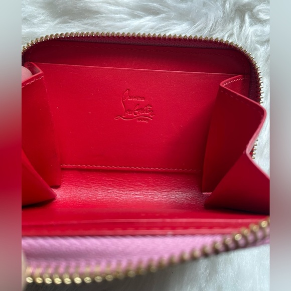 Christian Louboutin Pink Enamel Zippy Wallet - Picture 3 of 12